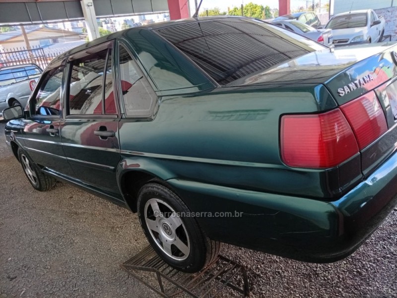 SANTANA 1.8 MI 8V GASOLINA 4P MANUAL - 1999 - CAXIAS DO SUL