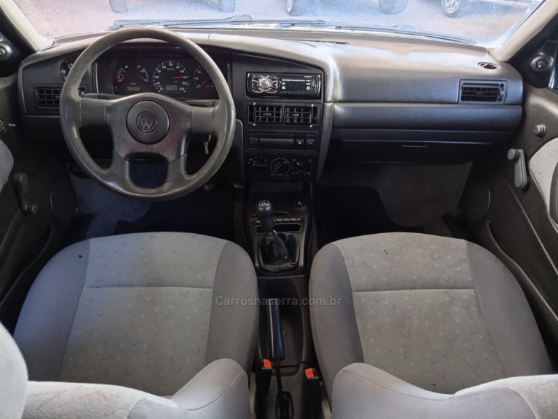 SANTANA 1.8 MI 8V GASOLINA 4P MANUAL - 1999 - CAXIAS DO SUL