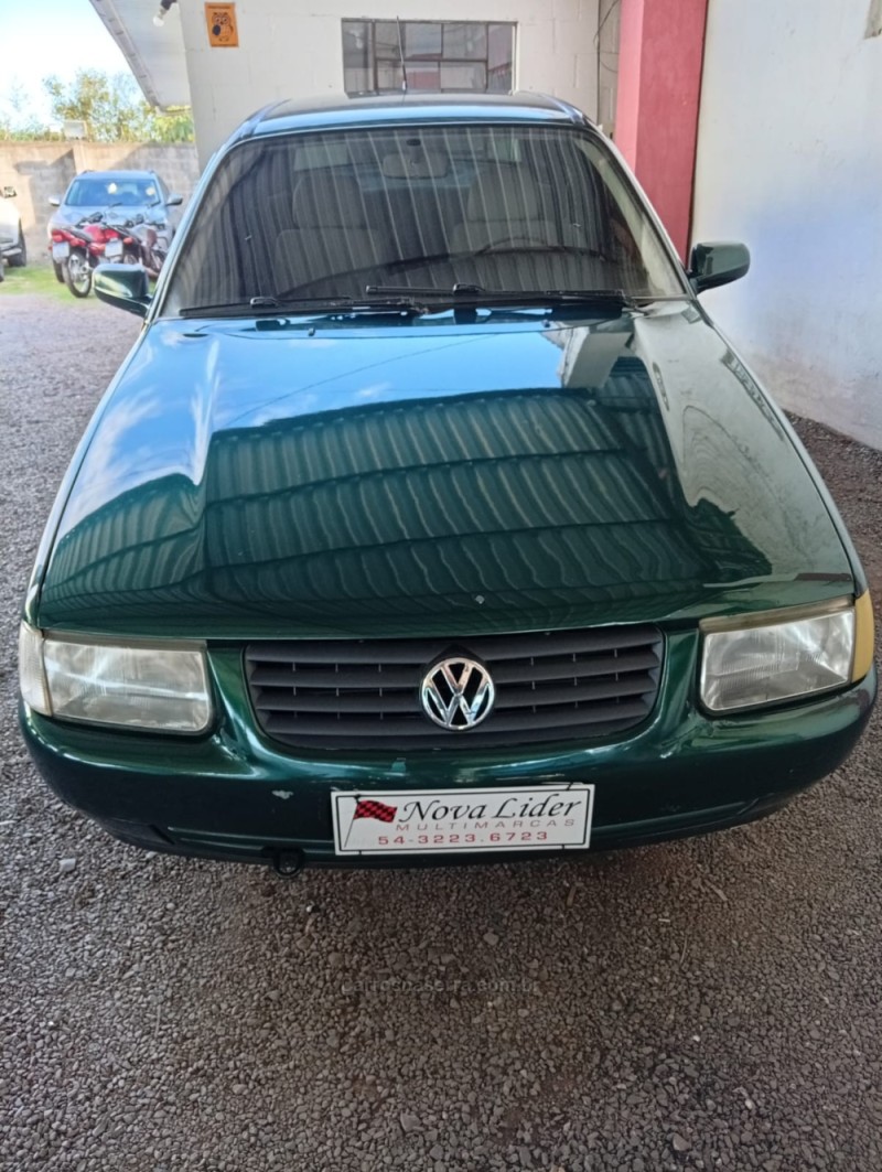 SANTANA 1.8 MI 8V GASOLINA 4P MANUAL - 1999 - CAXIAS DO SUL