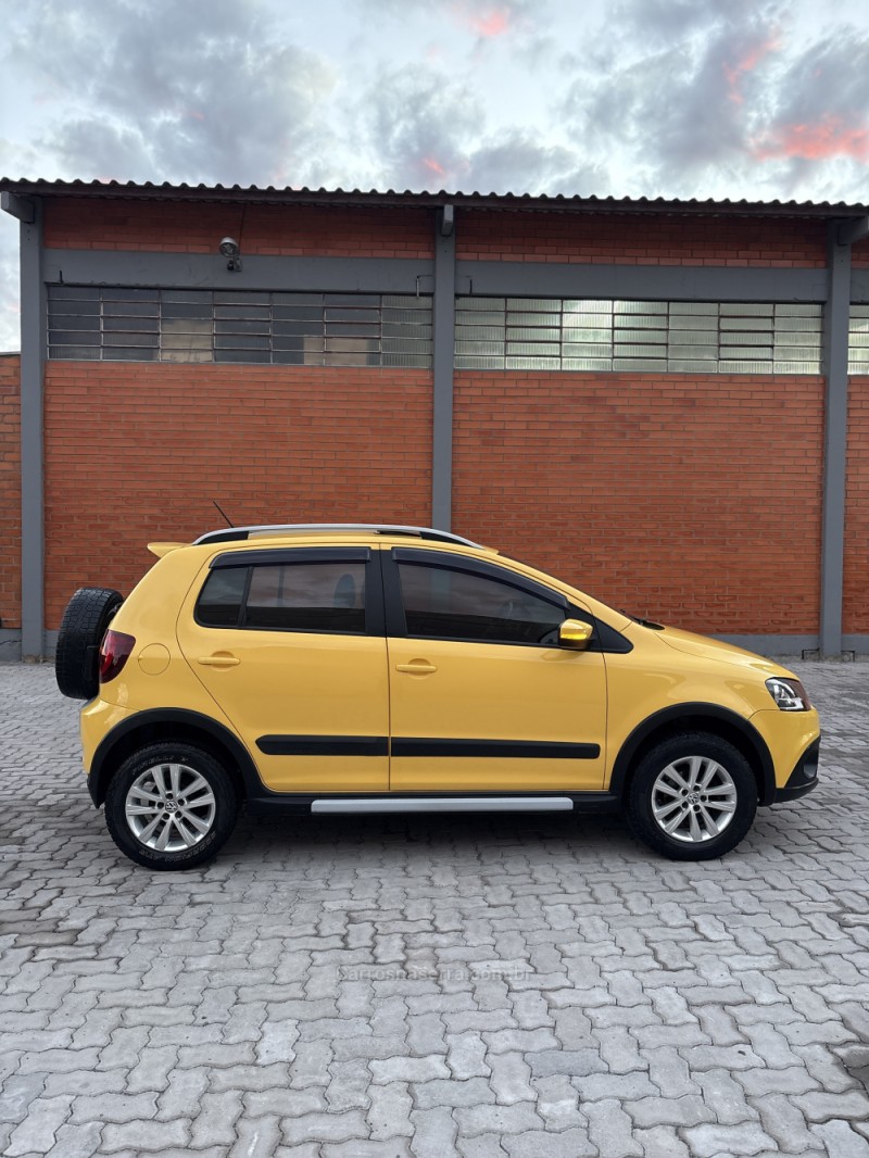 CROSSFOX 1.6 MI FLEX 8V 4P MANUAL - 2013 - CAXIAS DO SUL