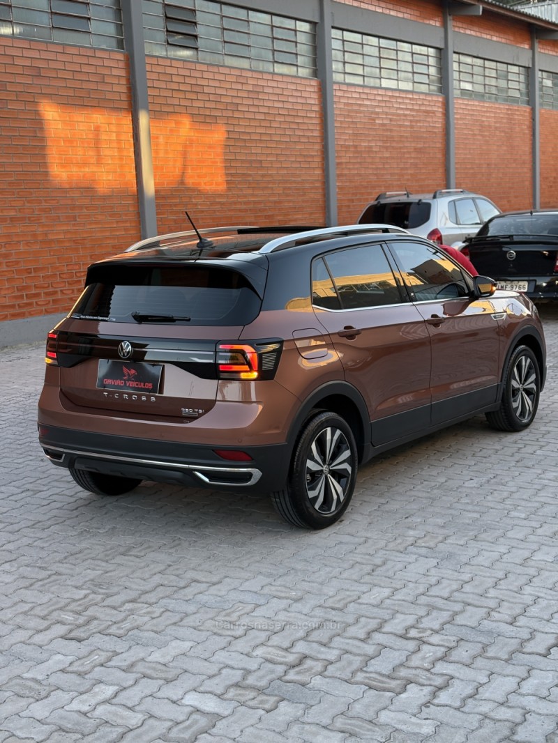 T-CROSS 1.4 HIGHLINE TSI 16V FLEX 4P AUTOMÁTICO - 2020 - CAXIAS DO SUL