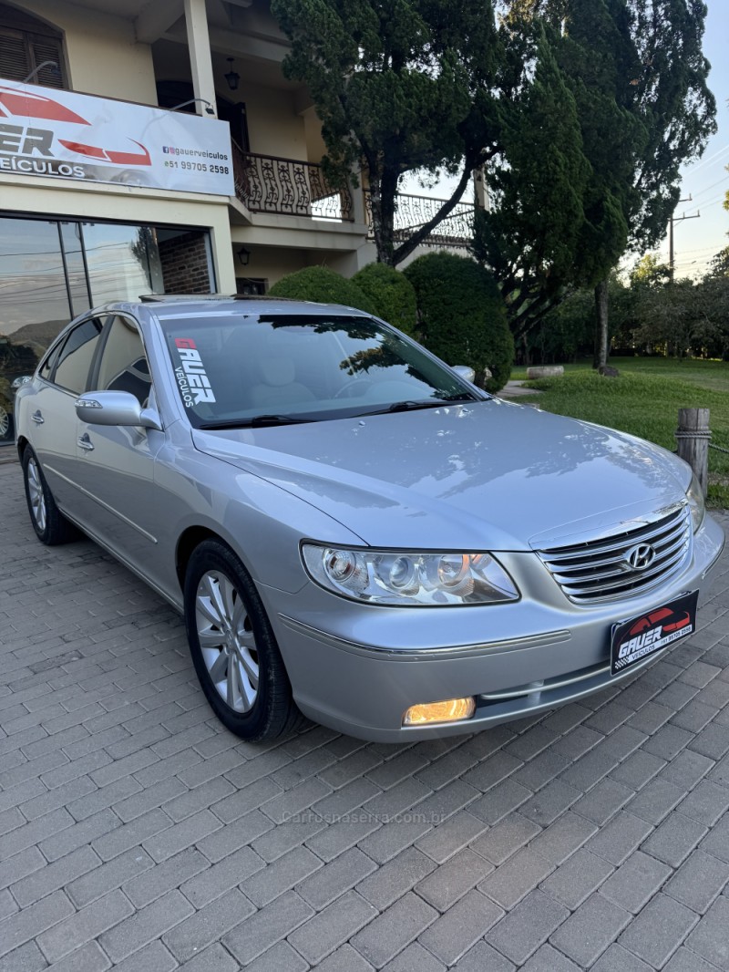 AZERA 3.3 MPFI GLS SEDAN V6 24V GASOLINA 4P AUTOMÁTICO - 2009 - ENCANTADO