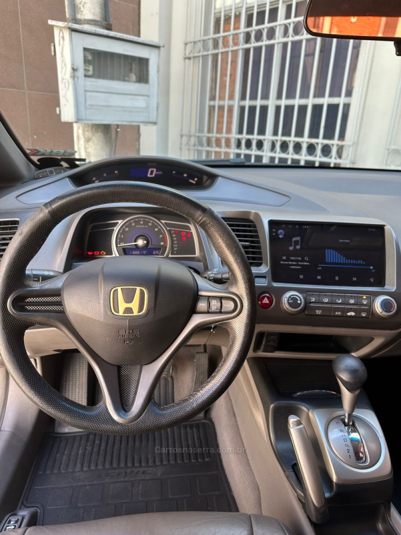 CIVIC 1.8 LXS 16V GASOLINA 4P AUTOMÁTICO - 2010 - CAXIAS DO SUL