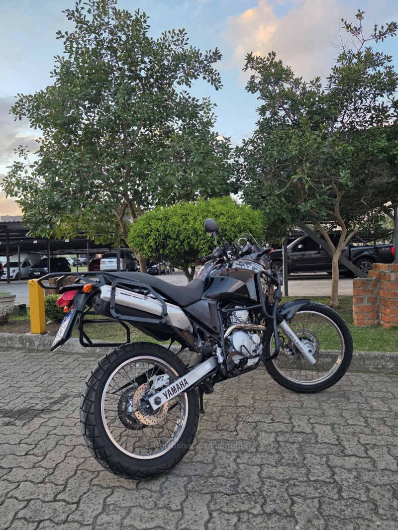 XTZ 250 TÉNÉRÉ - 2014 - CAXIAS DO SUL