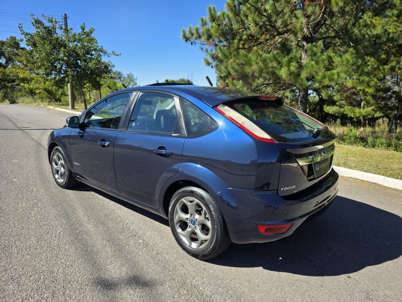 FOCUS 2.0 TITANIUM HATCH 16V FLEX 4P AUTOMÁTICO - 2013 - BENTO GONçALVES