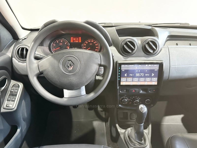 DUSTER 1.6 DYNAMIQUE 4X2 16V FLEX 4P MANUAL - 2013 - NOVO HAMBURGO