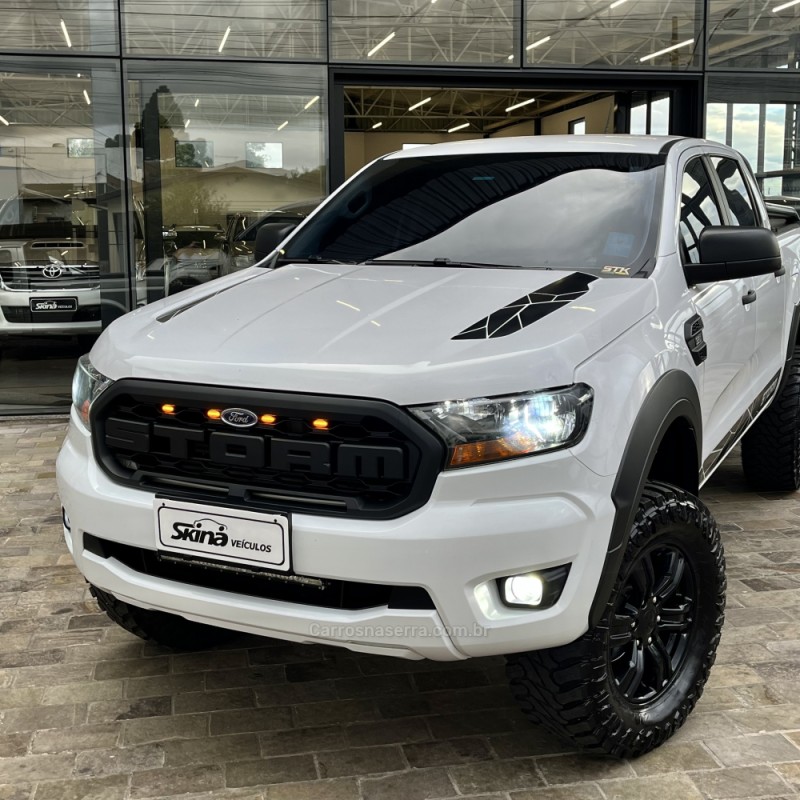 RANGER 3.2 STORM 4X4 CD 20V DIESEL 4P AUTOMÁTICO - 2021 - VACARIA