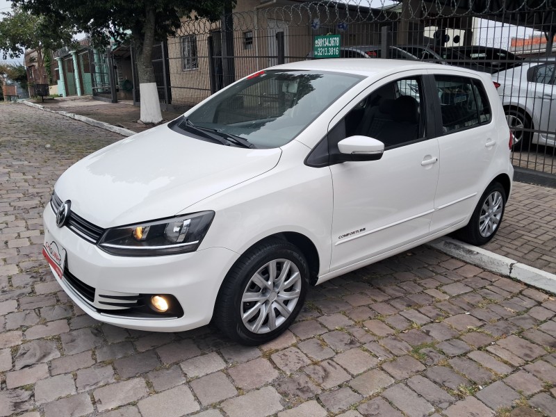 fox 1.6 mi 8v flex 4p automatizado 2015 caxias do sul