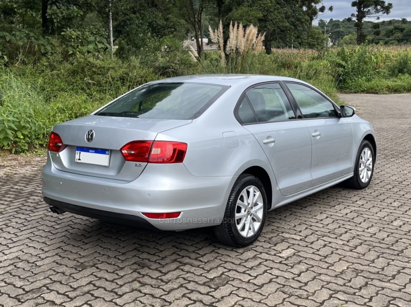 JETTA 2.0 COMFORTLINE FLEX 4P TIPTRONIC - 2014 - NOVA BASSANO