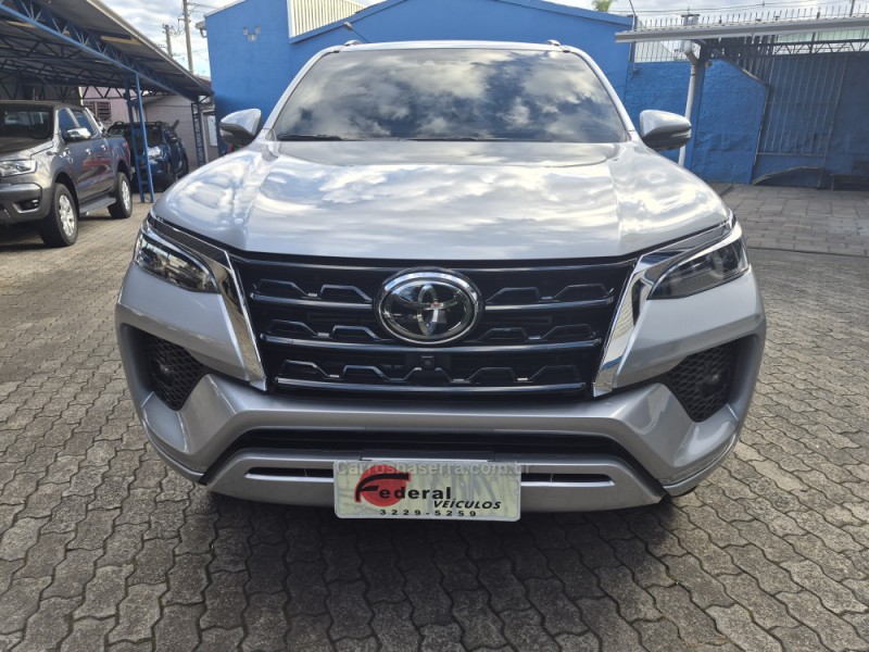 hilux sw4 2.8 srx 4x4 16v turbo intercooler diesel 4p automatico 2022 caxias do sul