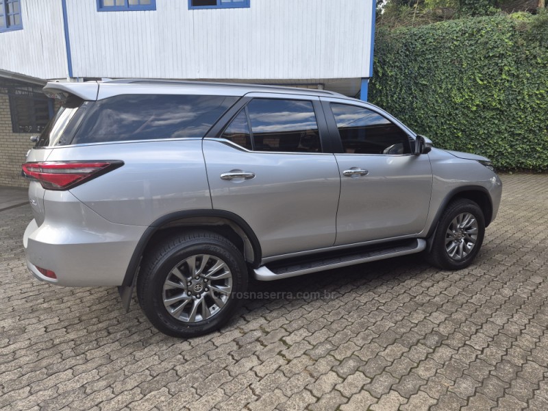 HILUX SW4 2.8 SRX 4X4 16V TURBO INTERCOOLER DIESEL 4P AUTOMÁTICO - 2022 - CAXIAS DO SUL