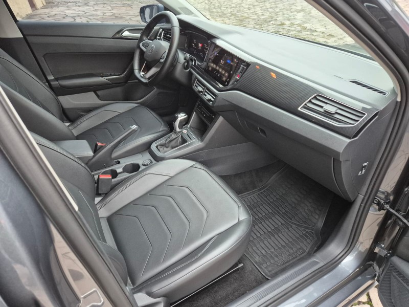 POLO 1.0	200 TSI HIGHLINE AUTOMÁTICO  - 2023 - CAXIAS DO SUL