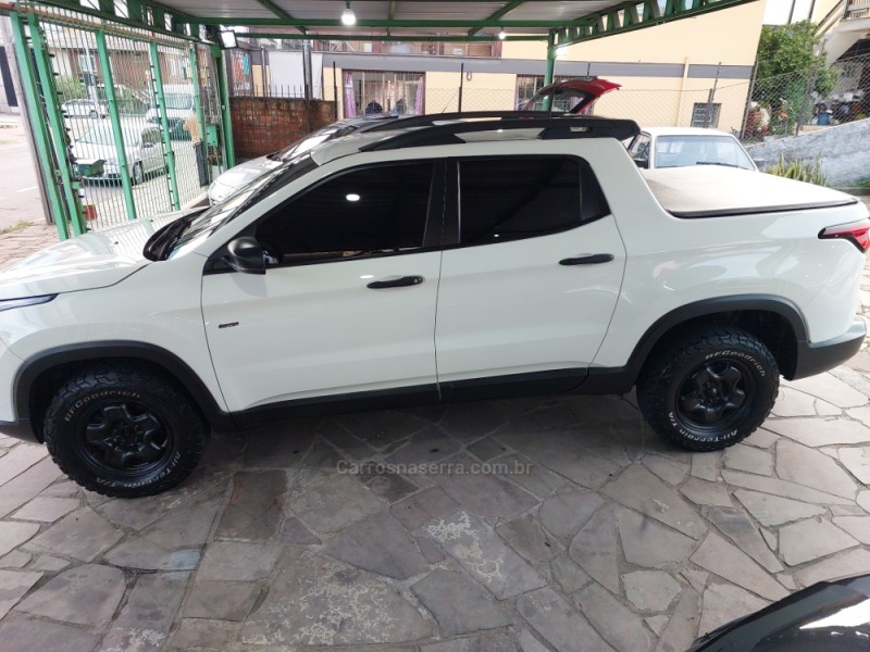 TORO 2.0 16V TURBO DIESEL FREEDOM MANUAL - 2017 - CAXIAS DO SUL