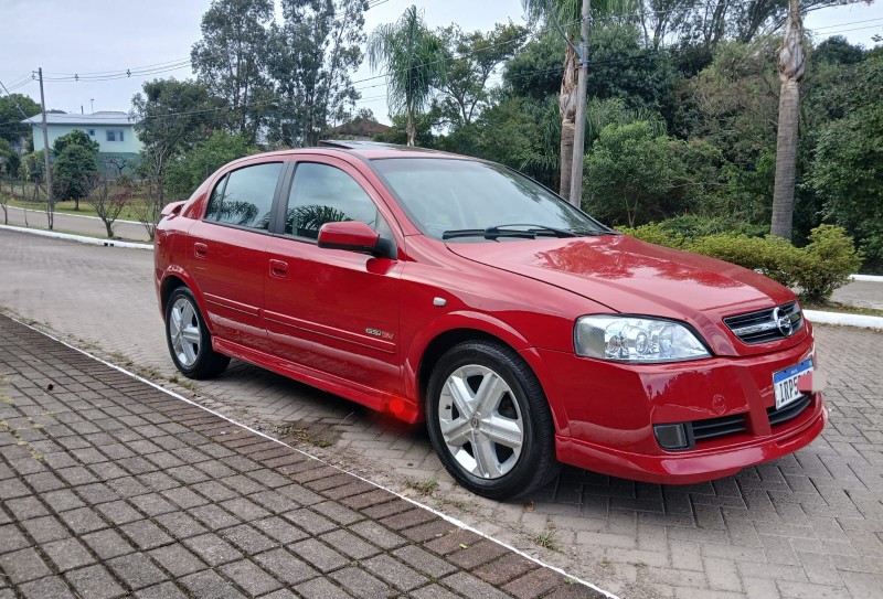 ASTRA 2.0 SFI GSI 16V GASOLINA 4P MANUAL - 2005 - CAXIAS DO SUL
