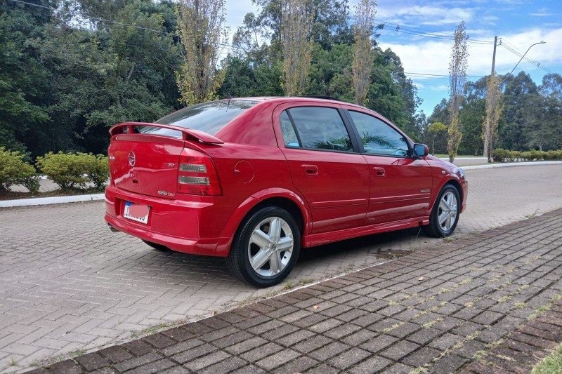 ASTRA 2.0 SFI GSI 16V GASOLINA 4P MANUAL - 2005 - CAXIAS DO SUL