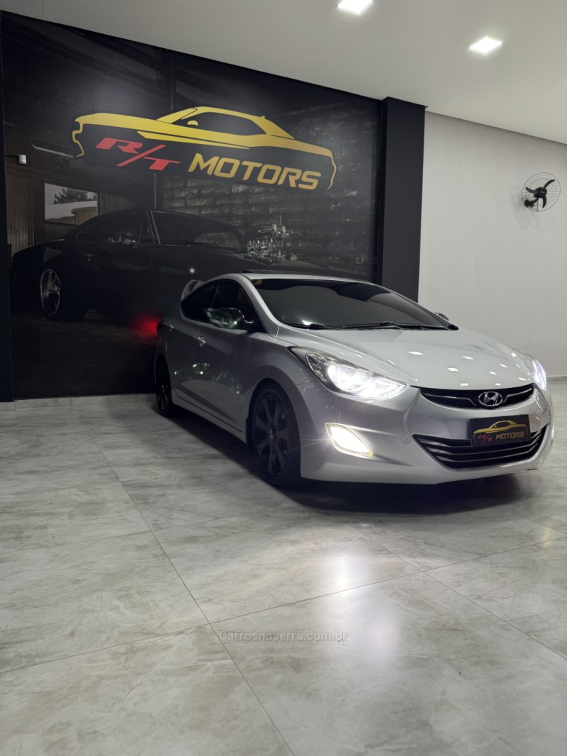 ELANTRA 1.8 GLS 16V GASOLINA 4P AUTOMÁTICO - 2013 - CAXIAS DO SUL