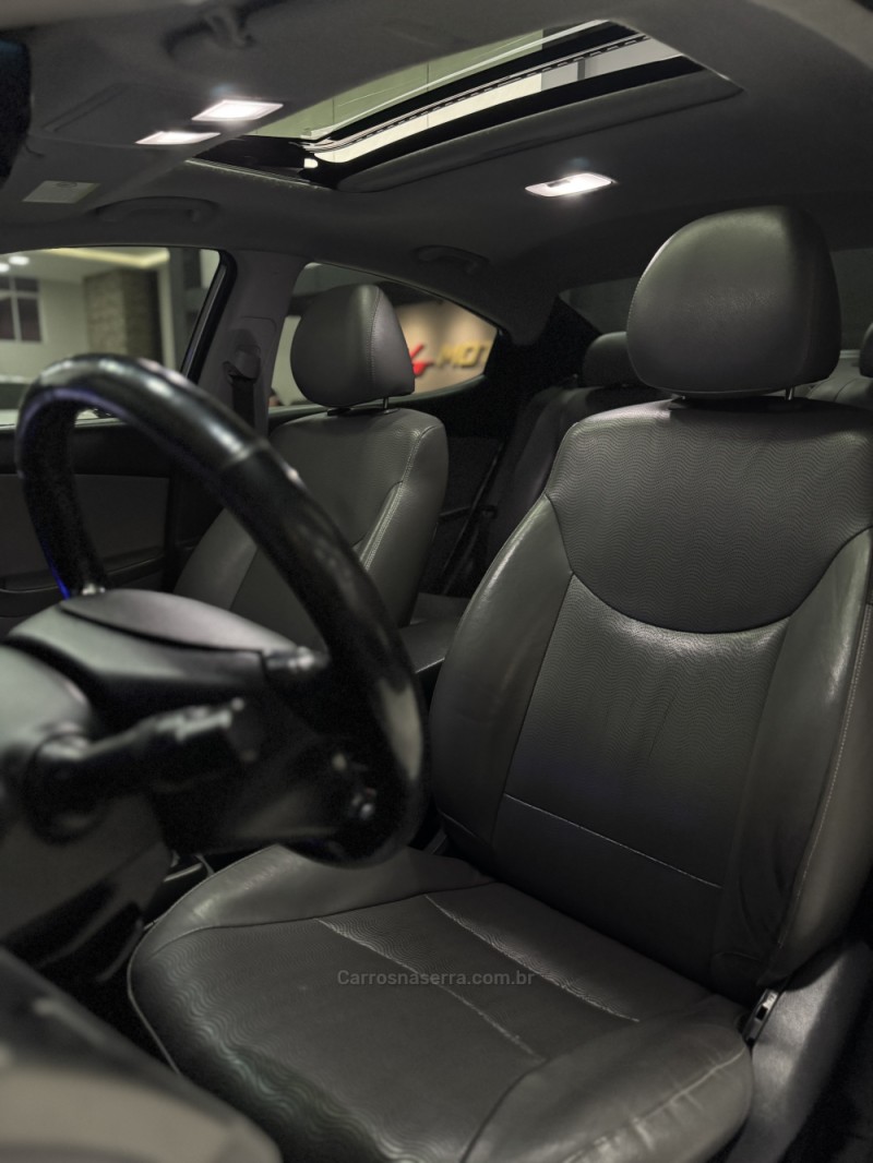ELANTRA 1.8 GLS 16V GASOLINA 4P AUTOMÁTICO - 2013 - CAXIAS DO SUL