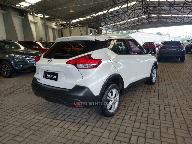 KICKS 1.6 16V SENSE FLEXSTART 4P MANUAL - 2021 - CAXIAS DO SUL