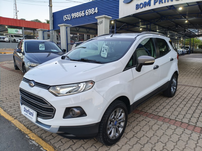 ECOSPORT 1.6 FREESTYLE 16V FLEX 4P MANUAL - 2014 - BOM PRINCíPIO