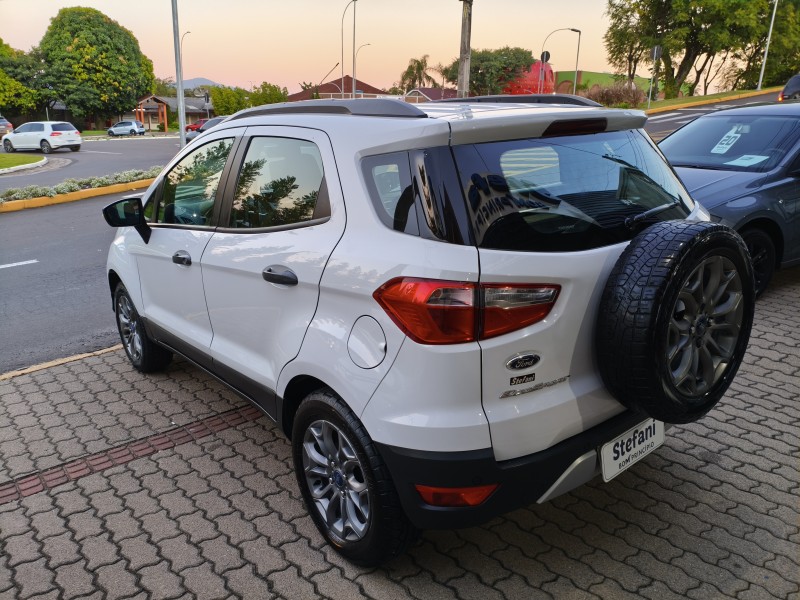 ECOSPORT 1.6 FREESTYLE 16V FLEX 4P MANUAL - 2014 - BOM PRINCíPIO
