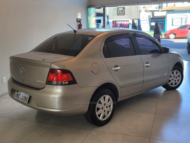 VOYAGE 1.0 MI 8V FLEX 4P MANUAL - 2011 - CANELA