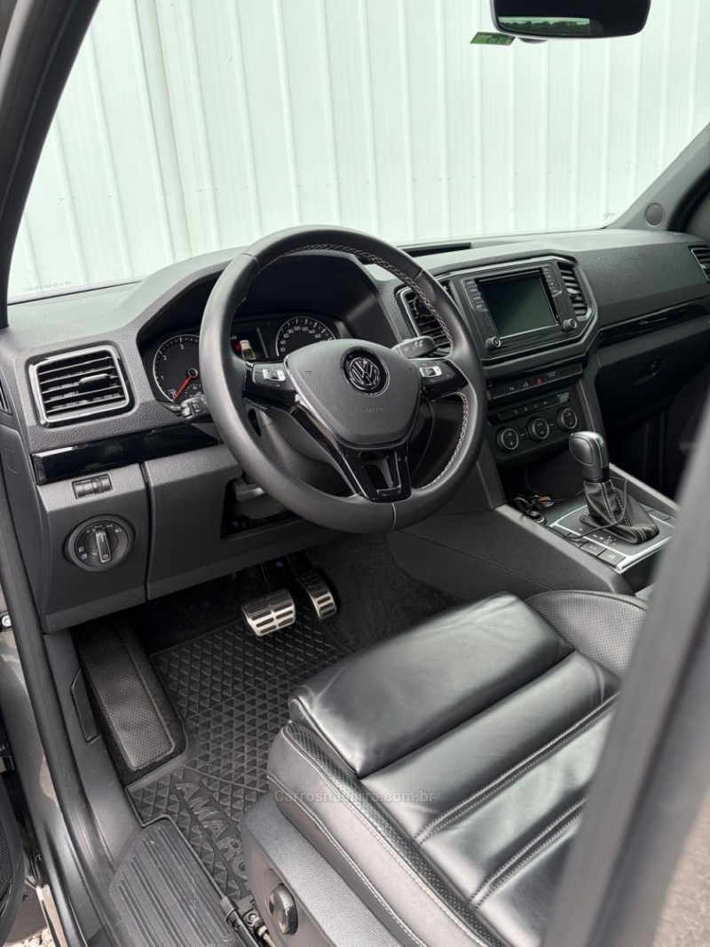 AMAROK 3.0 V6 EXTREME CD DIESEL 4X4 AT 4P AUTOMÁTICO - 2023 - BENTO GONçALVES