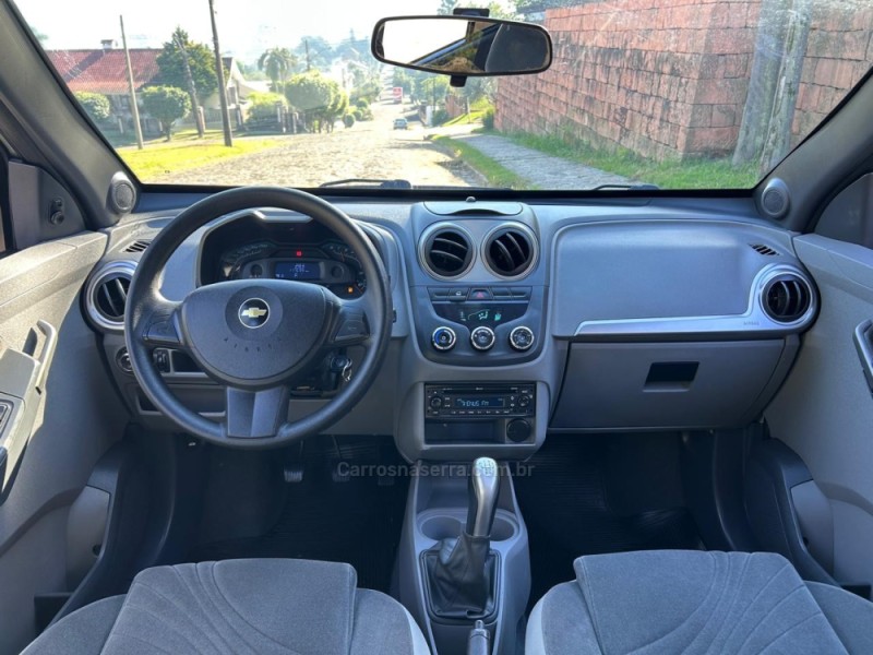 AGILE 1.4 MPFI LTZ 8V FLEX 4P MANUAL - 2011 - VENâNCIO AIRES