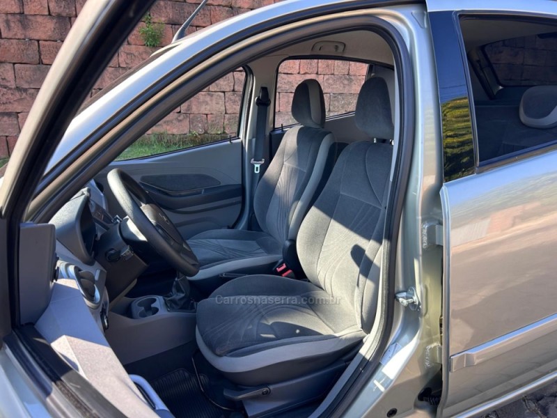 AGILE 1.4 MPFI LTZ 8V FLEX 4P MANUAL - 2011 - VENâNCIO AIRES