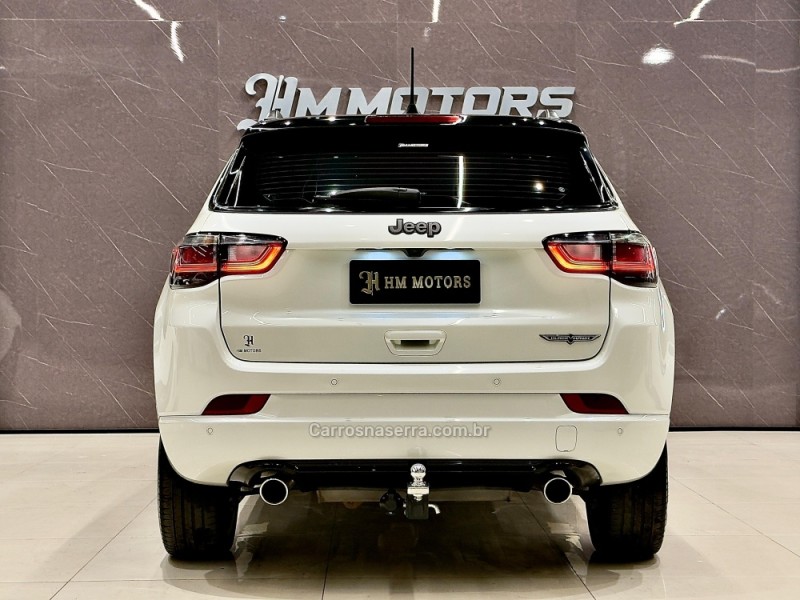 COMPASS 2.0 HURRICANE BLACKHAWK 4X4 TURBO GASOLINA 4P AUTOMÁTICO - 2025 - CAXIAS DO SUL