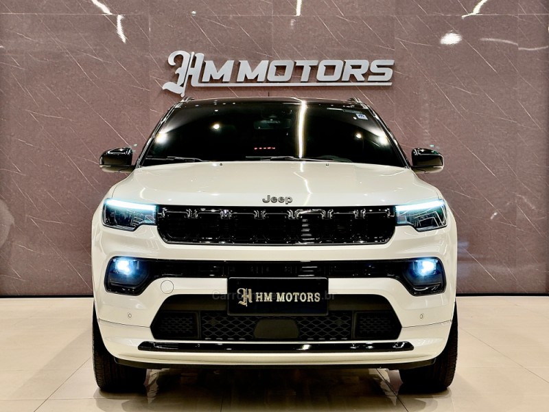 COMPASS 2.0 HURRICANE BLACKHAWK 4X4 TURBO GASOLINA 4P AUTOMÁTICO - 2025 - CAXIAS DO SUL