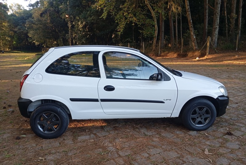 CELTA 1.0 MPFI LIFE 8V FLEX 2P MANUAL - 2011 - CAXIAS DO SUL