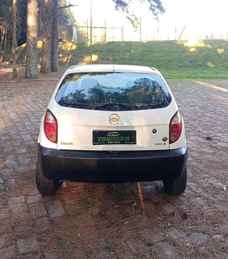 CELTA 1.0 MPFI LIFE 8V FLEX 2P MANUAL - 2011 - CAXIAS DO SUL