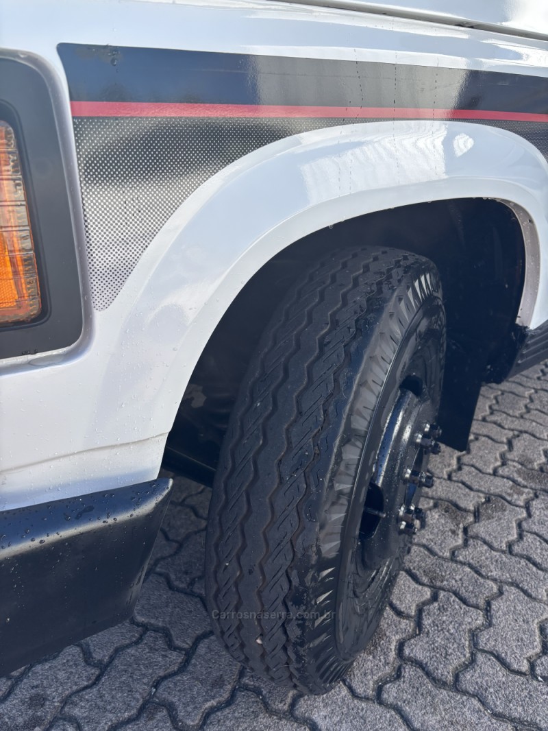 D-40  - 1986 - CAXIAS DO SUL