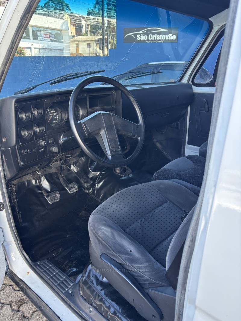 D-40  - 1986 - CAXIAS DO SUL