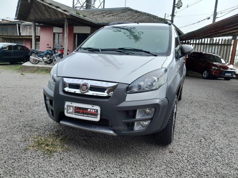 IDEA 1.8 MPI ADVENTURE 16V FLEX 4P AUTOMATIZADO - 2011 - VERANóPOLIS