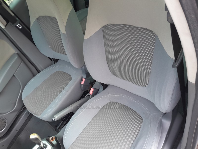 PALIO 1.6 MPI ESSENCE 16V FLEX 4P AUTOMATIZADO - 2013 - VERANóPOLIS