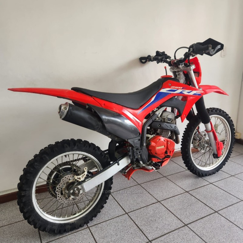 CRF 250F  - 2023 - FARROUPILHA