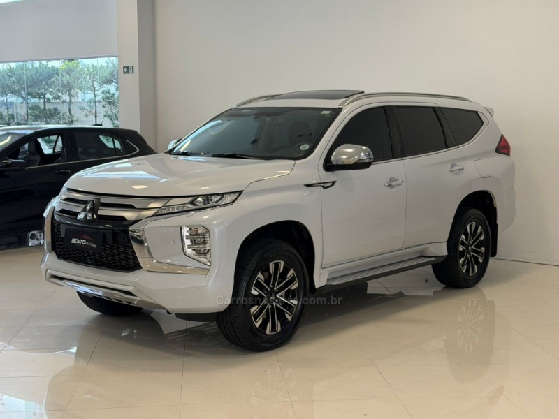 PAJERO SPORT 2.4 HPE-S 4X4 DIESEL 4P AUTOMÁTICO - 2023 - BENTO GONçALVES