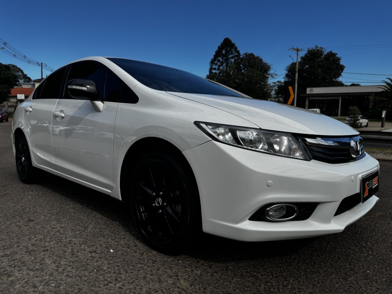 CIVIC 2.0 LX SEDAN 16V FLEX 4P AUTOMÁTICO - 2014 - DOIS IRMãOS
