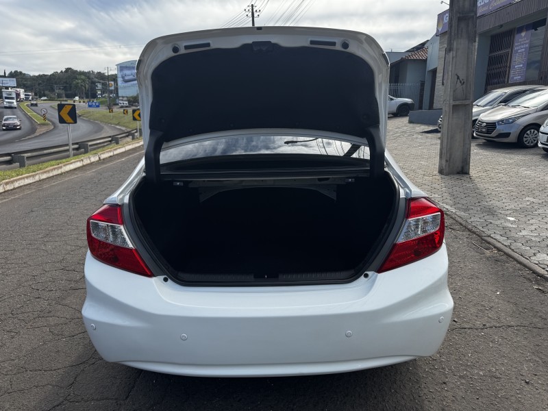 CIVIC 2.0 LX SEDAN 16V FLEX 4P AUTOMÁTICO - 2014 - DOIS IRMãOS