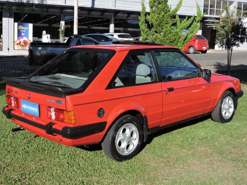 ESCORT 1.6 XR3 8V ÁLCOOL 2P MANUAL - 1986 - SãO MARCOS