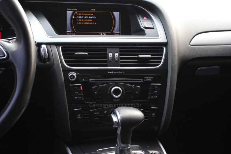 A4 2.0 TFSI ATTRACTION 180CV GASOLINA 4P MULTITRONIC - 2013 - CAXIAS DO SUL