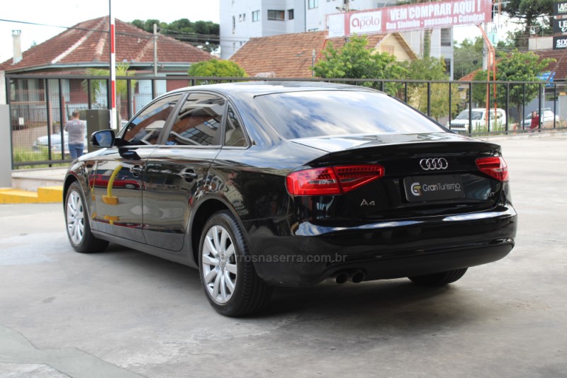 A4 2.0 TFSI ATTRACTION 180CV GASOLINA 4P MULTITRONIC - 2013 - CAXIAS DO SUL