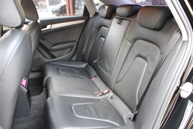 A4 2.0 TFSI ATTRACTION 180CV GASOLINA 4P MULTITRONIC - 2013 - CAXIAS DO SUL