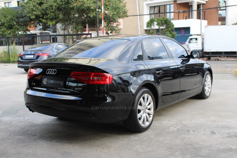 A4 2.0 TFSI ATTRACTION 180CV GASOLINA 4P MULTITRONIC - 2013 - CAXIAS DO SUL