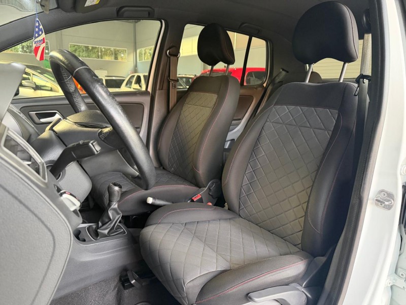 FOX 1.6 MSI XTREME 8V FLEX 4P MANUAL - 2019 - CARLOS BARBOSA