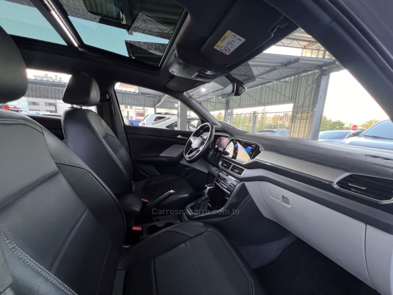 T-CROSS 1.4 HIGHLINE TSI 16V FLEX 4P AUTOMÁTICO - 2022 - BOM PRINCíPIO