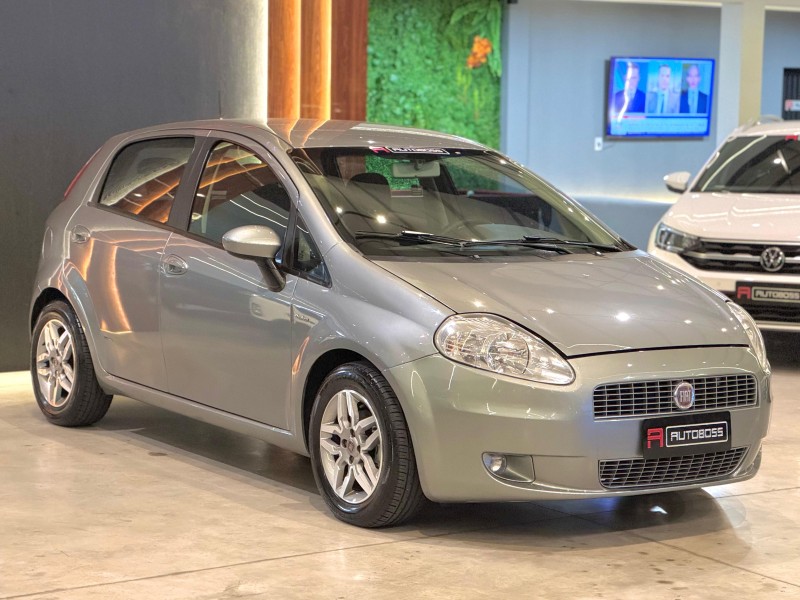 PUNTO 1.6 ESSENCE 16V FLEX 4P AUTOMATIZADO - 2012 - NOVO HAMBURGO
