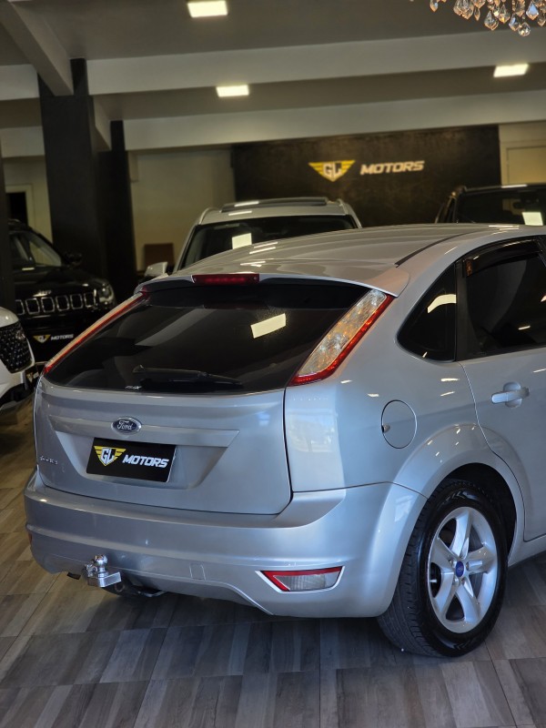 FOCUS 1.6 8V FLEX 4P MANUAL - 2011 - CAXIAS DO SUL