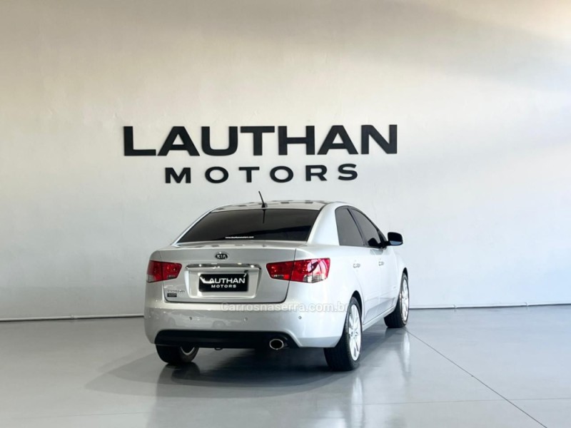 CERATO 1.6 SX3 16V GASOLINA 4P AUTOMÁTICO - 2011 - NOVO HAMBURGO